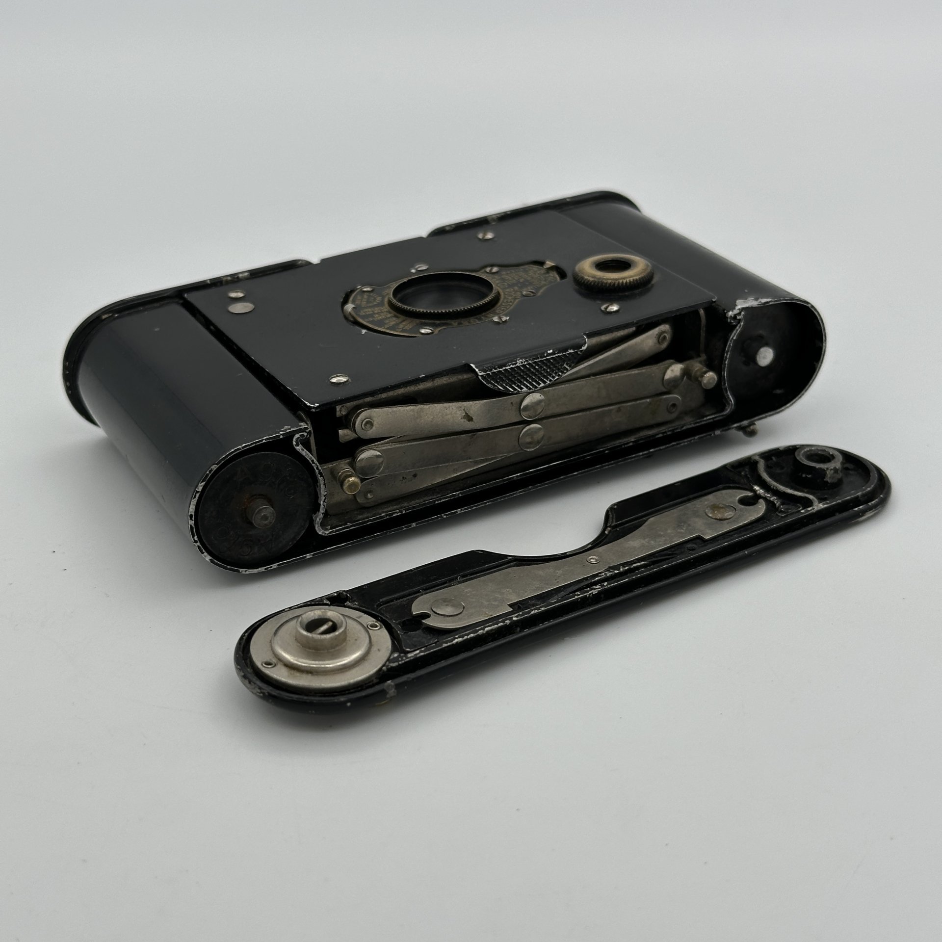 Фотоаппарат "Vest Pocket Autographic", алюминий, латунь, стекло, кожа,пластик, Kodak, Kodak