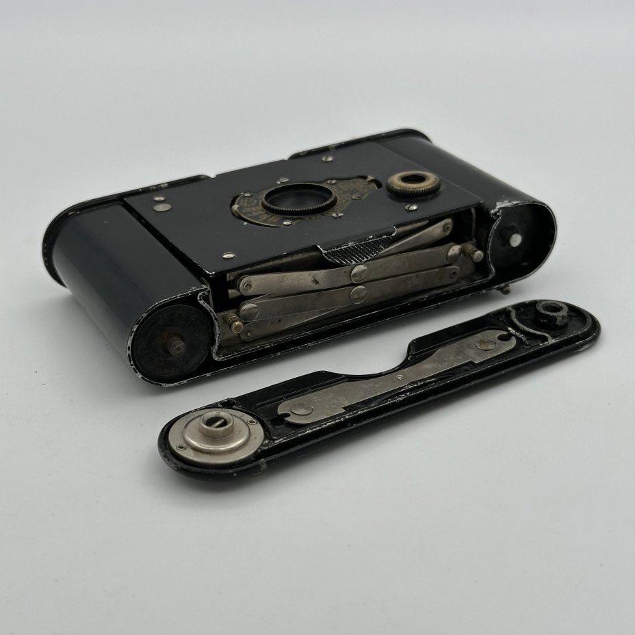Фотоаппарат "Vest Pocket Autographic", алюминий, латунь, стекло, кожа,пластик, Kodak, Kodak