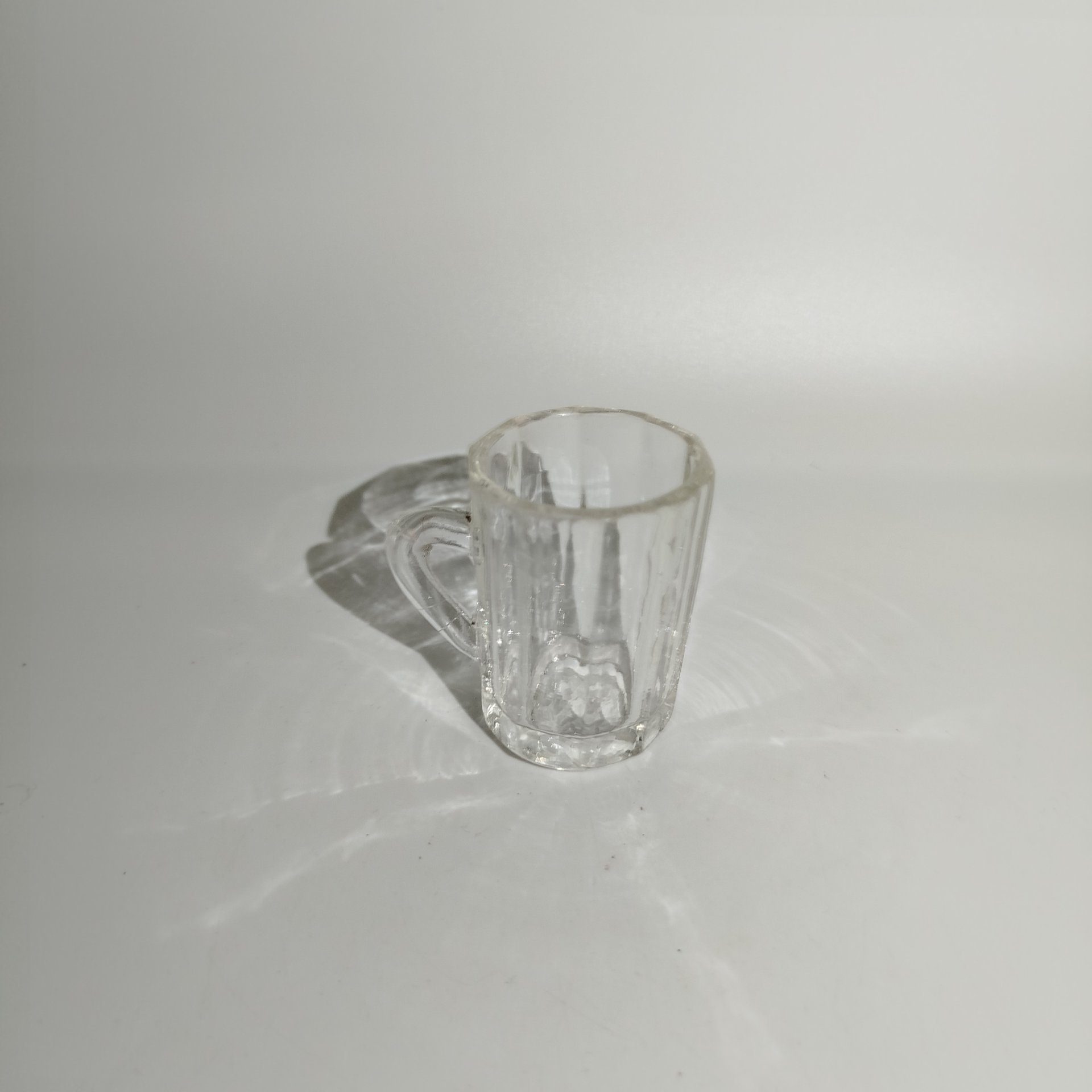 Чашечка гранёная (для крепких напитков), стекло, пресс, Россия, 1900-1940 гг.