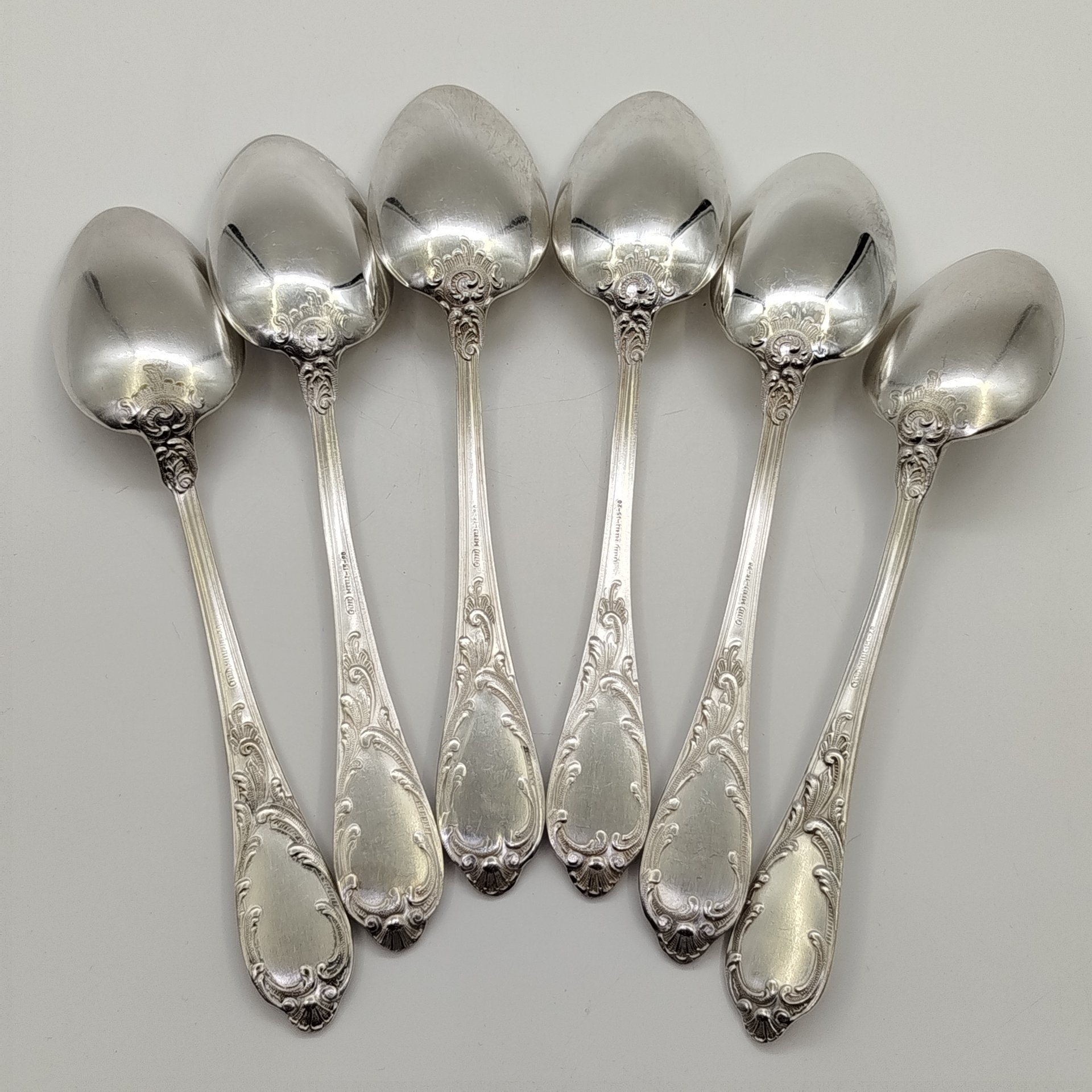 Набор столовых ложек на 6 персон с растительным декором на черенках, мНЦ (медь-никель-цинк), Вольнянский завод столовых приборов им. Шевченко (ЗiШ, ЗиШ), СССР, 1970-1990 гг.