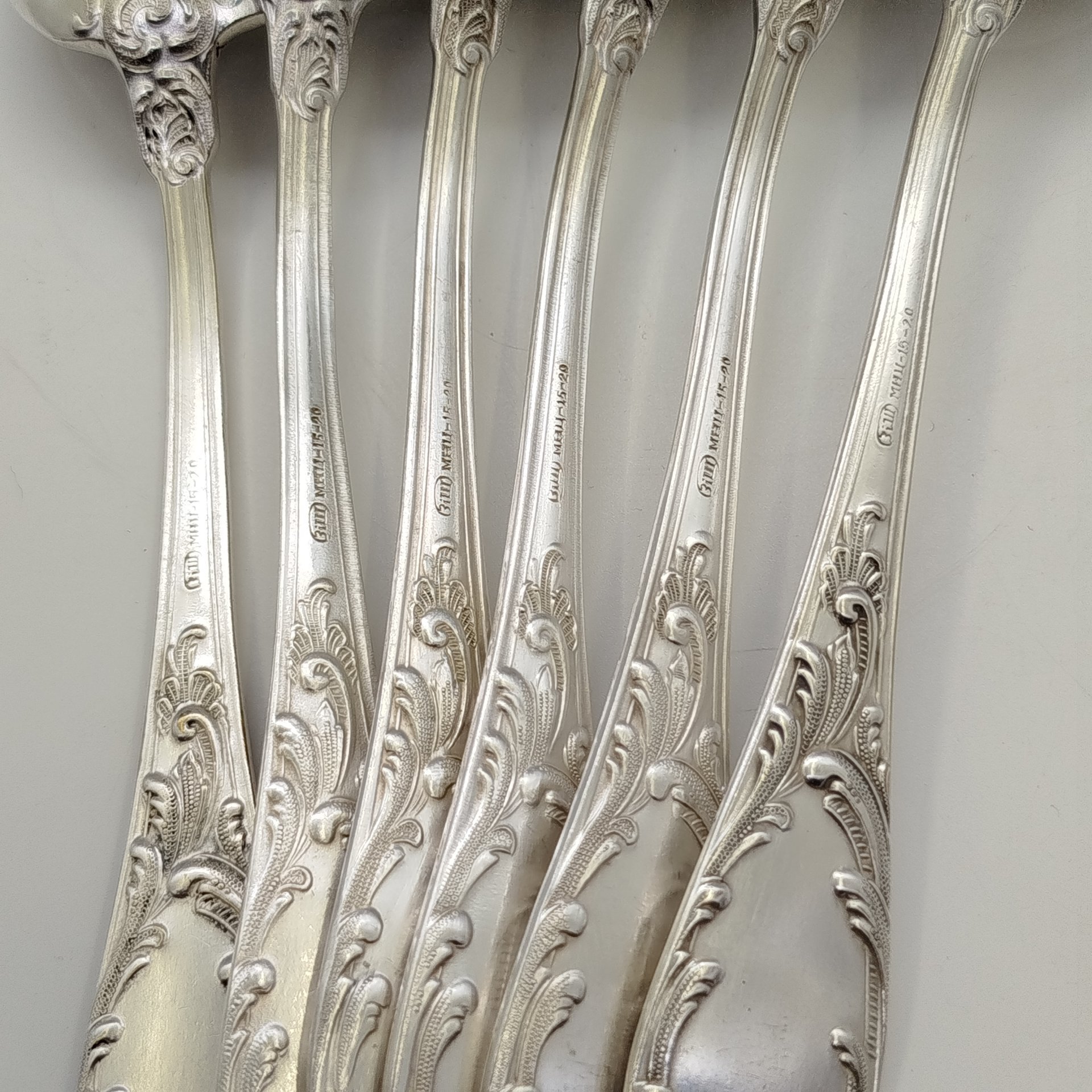 Набор столовых ложек на 6 персон с растительным декором на черенках, мНЦ (медь-никель-цинк), Вольнянский завод столовых приборов им. Шевченко (ЗiШ, ЗиШ), СССР, 1970-1990 гг.