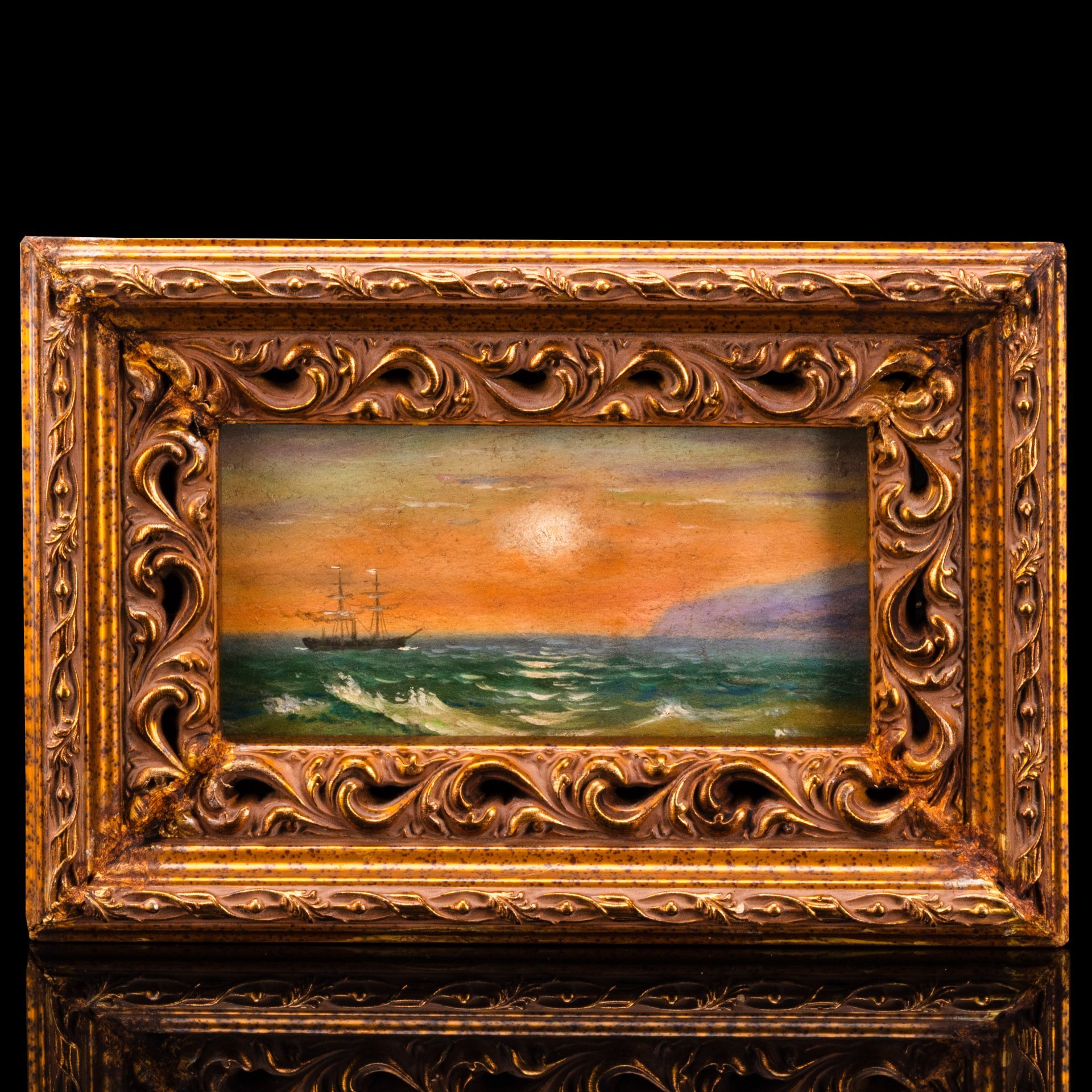 Картина "Морской пейзаж с парусником на закате" в раме, неизвестный художник, дерево, картон, масло, Россия, 1980-2000 гг.