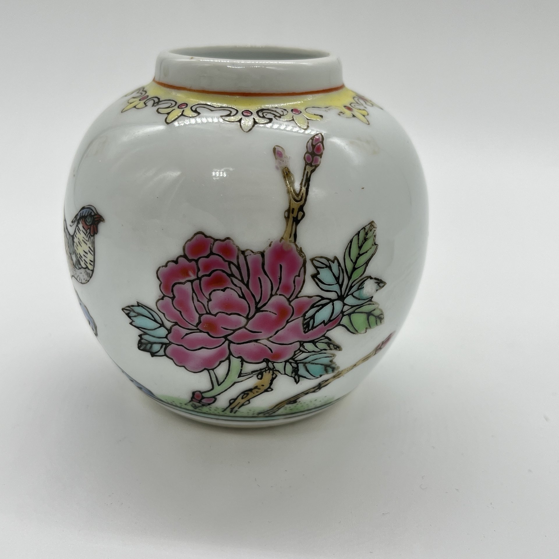 Вазочка имбирная с изображением фазана в саду (нет крышки!), фарфор, роспись, эмаль, Китай, 1950-1970 гг.