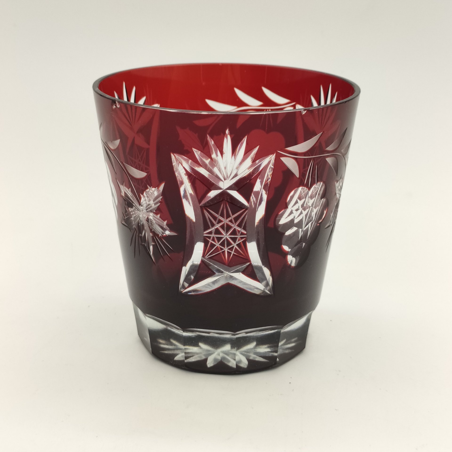 Стакан для виски с резным декором, фирма "Ajka Crystal ", хрусталь, алмазная грань, Венгрия, 1970-1990 гг.