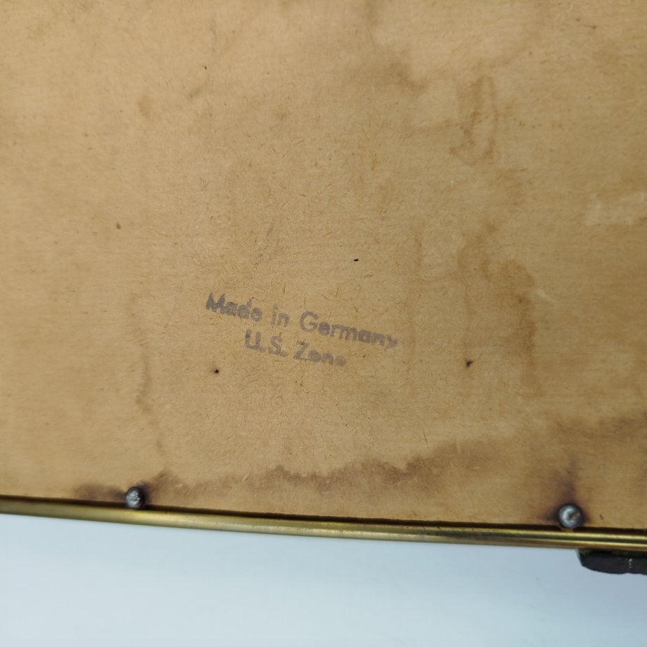 Поднос прямоугольной формы  в металлическом обрамлении "Музыкальный вечер"