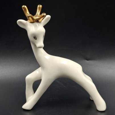Статуэтка "Олень", фарфор, золочение, Ленинградский завод фарфоровых изделий (ЛЗФИ), СССР, 1956-1967 гг.