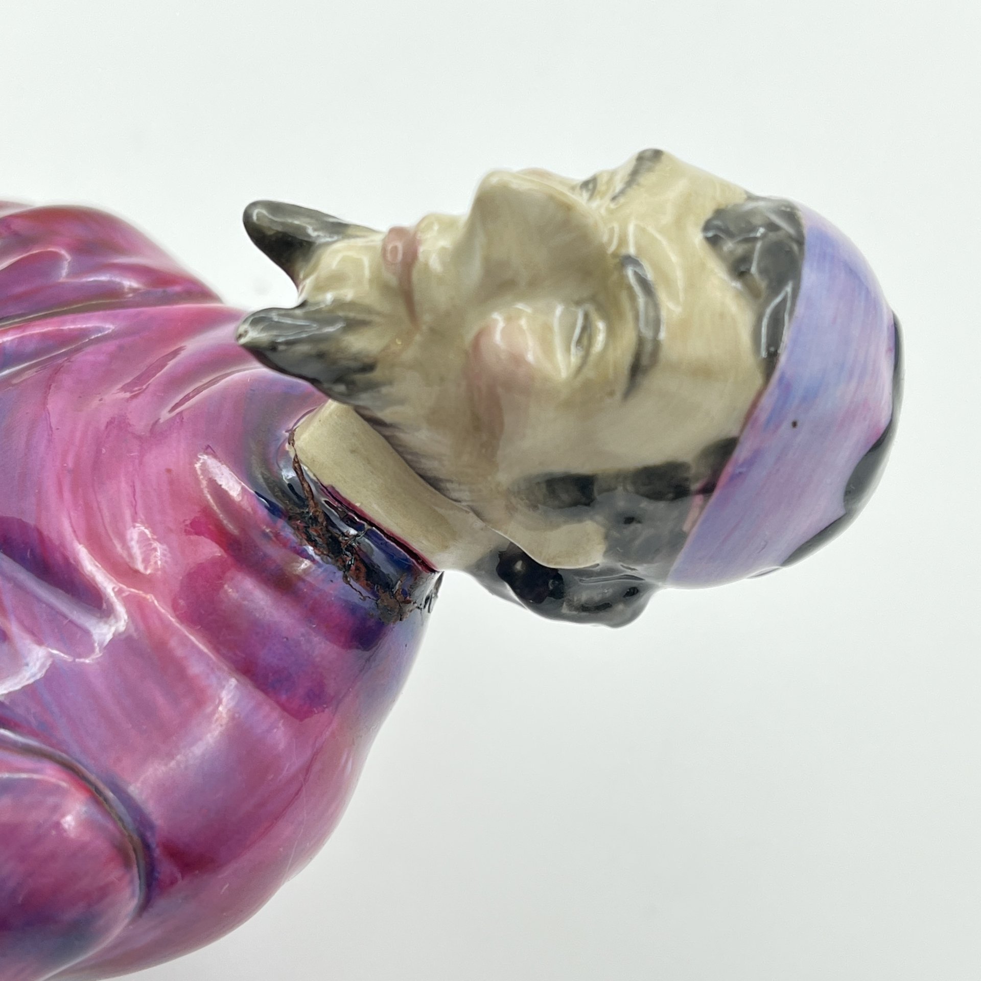 Статуэтка "Pot seller" ("Продавец горшков")