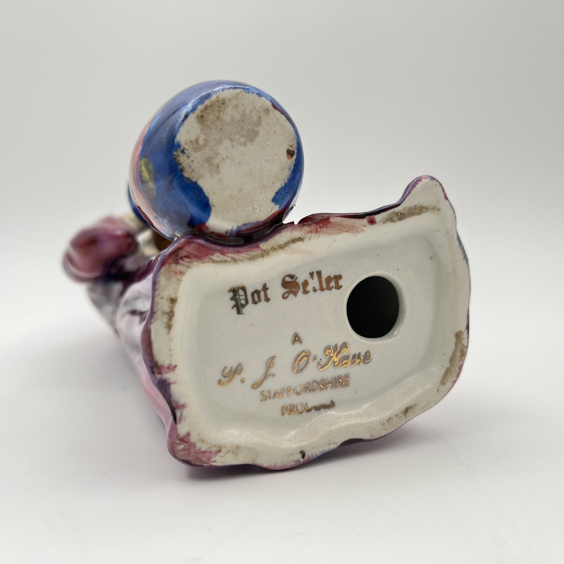 Статуэтка "Pot seller" ("Продавец горшков")