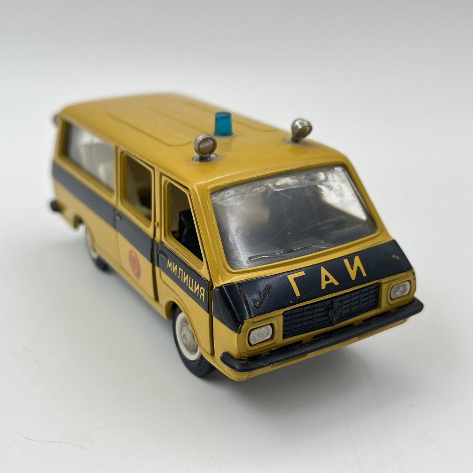 Модель автомобиля "RAF-Патрульная №А25" (ГАИ, Милиция), масштаб 1:43