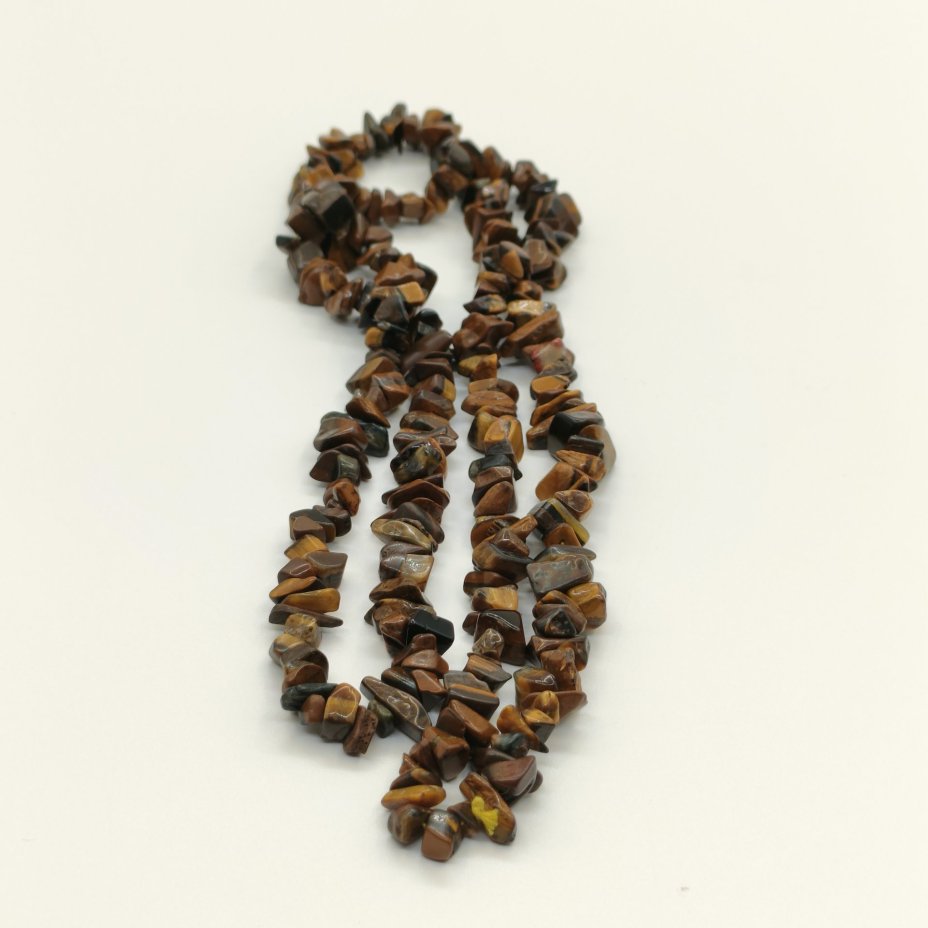 Бусы с бусинами различной формы, тигровый глаз