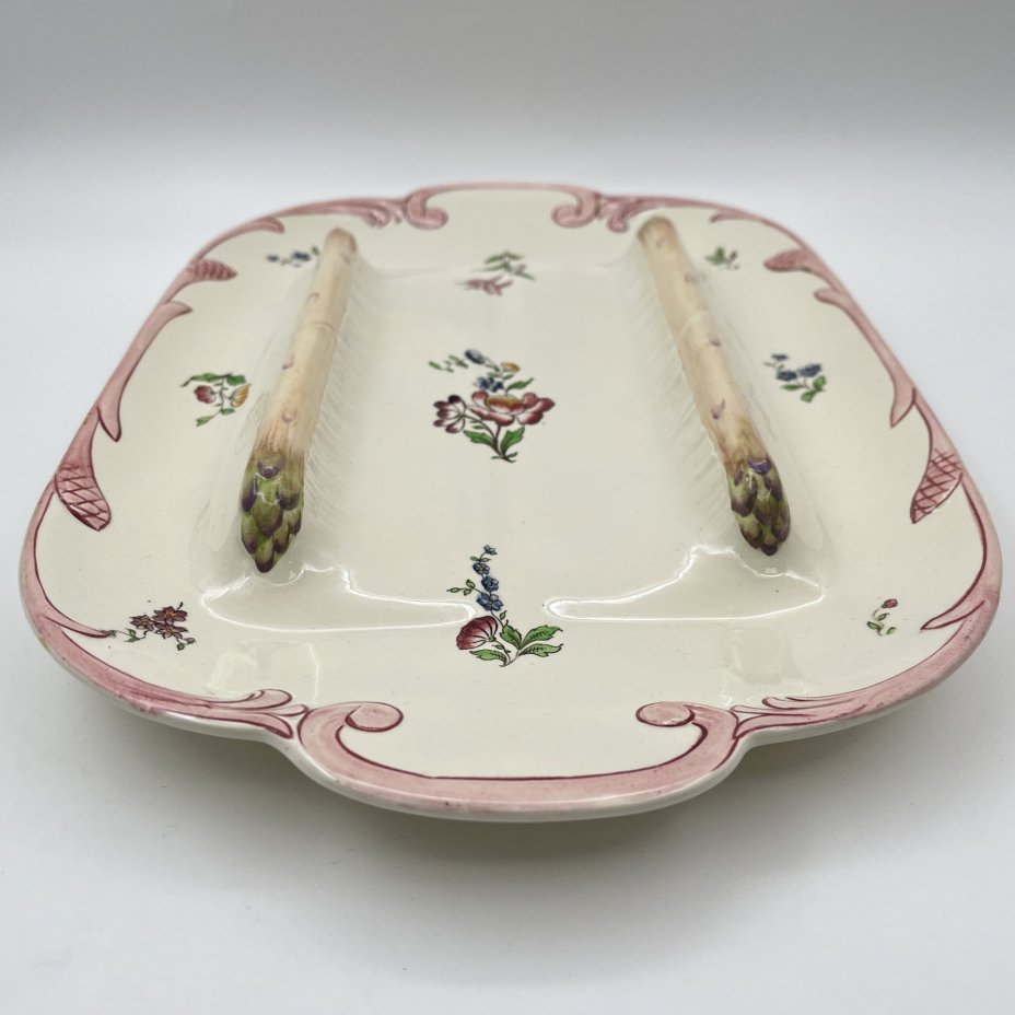Блюдо для подачи спаржи с цветочным декором, фаянс, роспись, Sarreguemines, Франция, 1920-1950 гг.