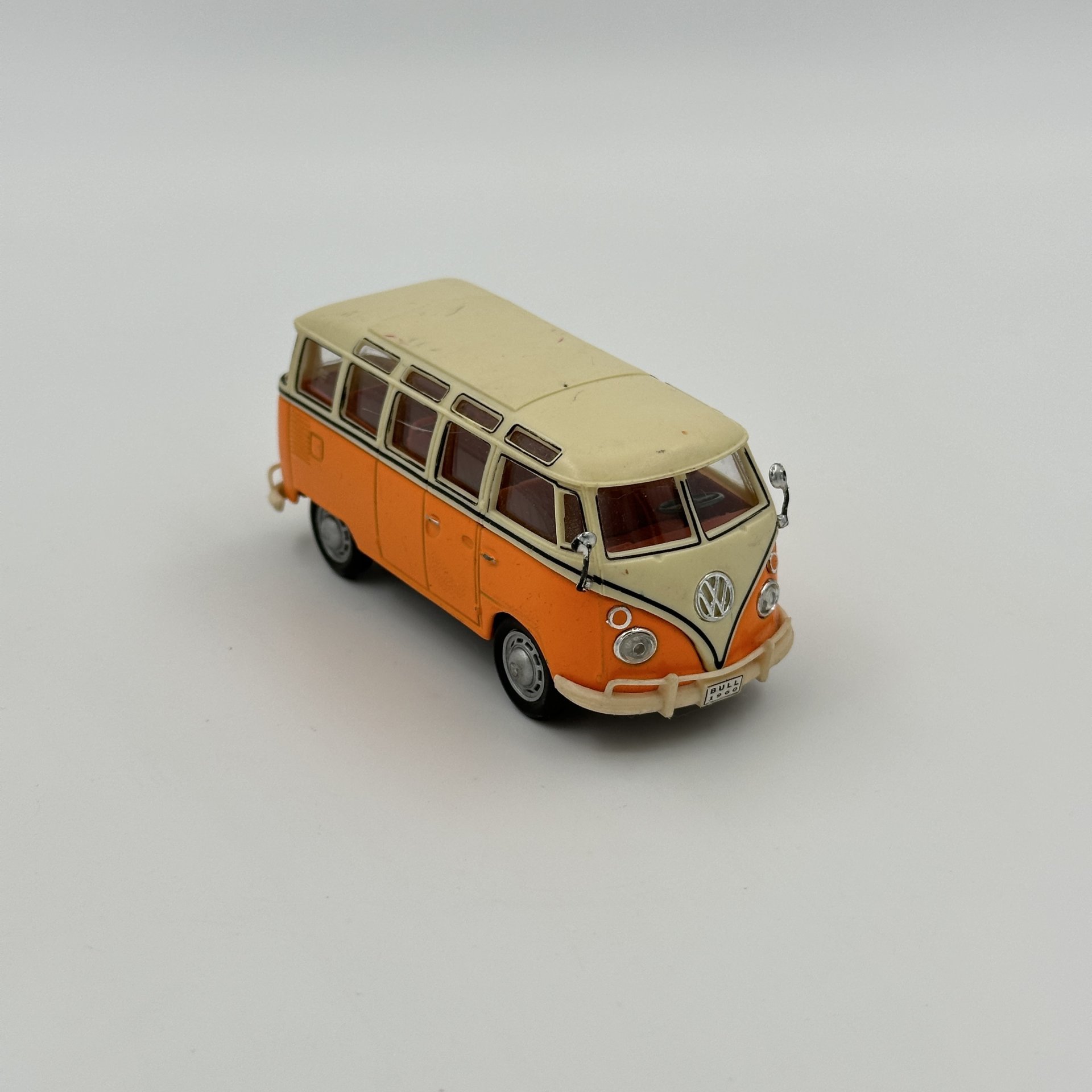 Модель автомобиля Volkswagen Transporter T1