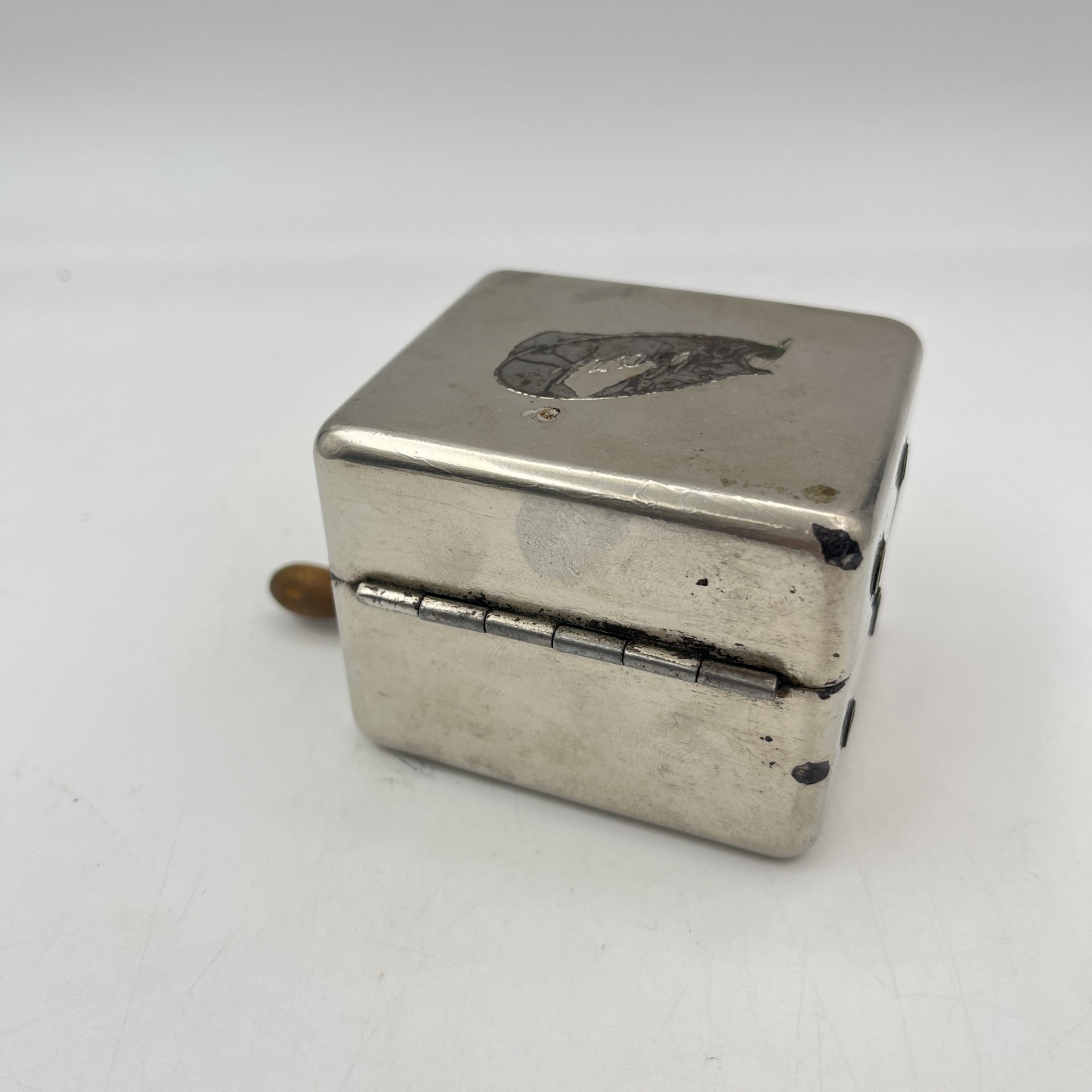 Станок точильный для бритвенных лезвий, Rolbart