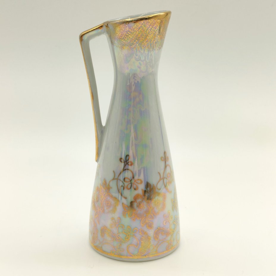 Кувшинчик с цветочным орнаментом на перламутровом фоне, фарфор, люстр, золочение, Martinroda Friedrich Eger & Co. (PM), Германия, 1960-1980 гг.