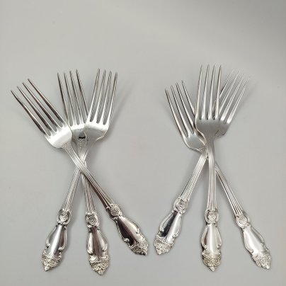 Набор из 6-ти вилок с растительным декором