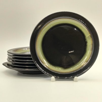 Набор из 6-ти десертных тарелок на подставке, фаянс, цветные поливы, Конаковский фаянсовый завод им. М.И. Калинина (ЗиК Конаково), СССР, 1974-1991 гг.