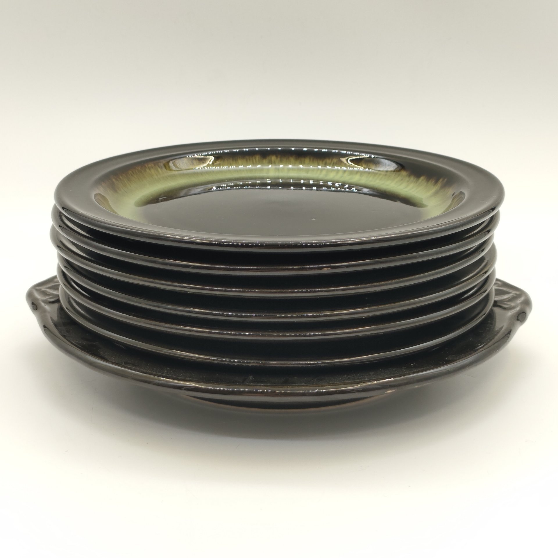 Набор из 6-ти десертных тарелок на подставке, фаянс, цветные поливы, Конаковский фаянсовый завод им. М.И. Калинина (ЗиК Конаково), СССР, 1974-1991 гг.