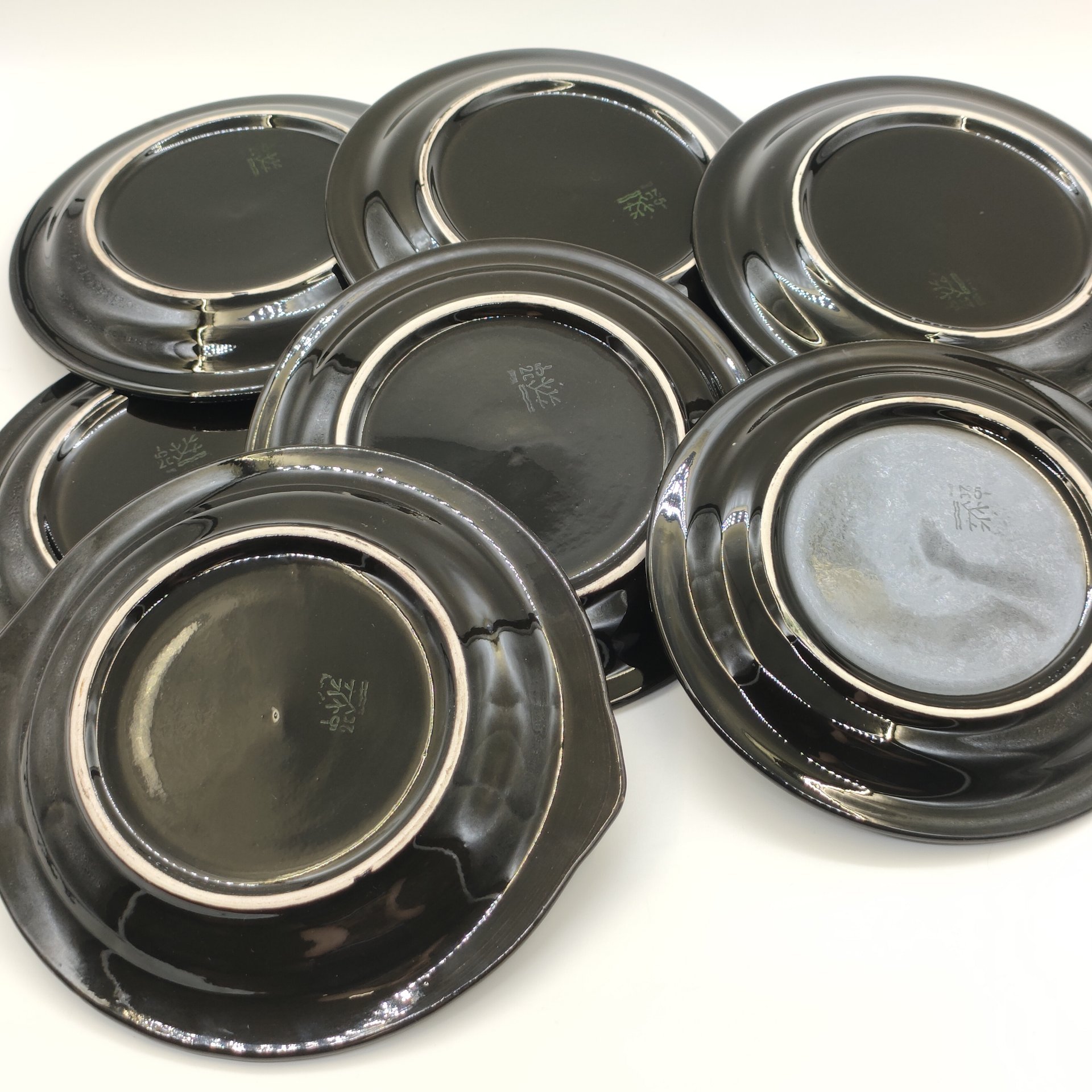 Набор из 6-ти десертных тарелок на подставке, фаянс, цветные поливы, Конаковский фаянсовый завод им. М.И. Калинина (ЗиК Конаково), СССР, 1974-1991 гг.