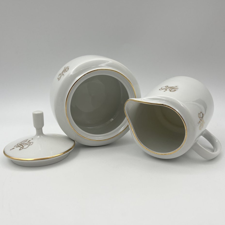 Набор чайный на три персоны (8 предметов), украшенный линиями