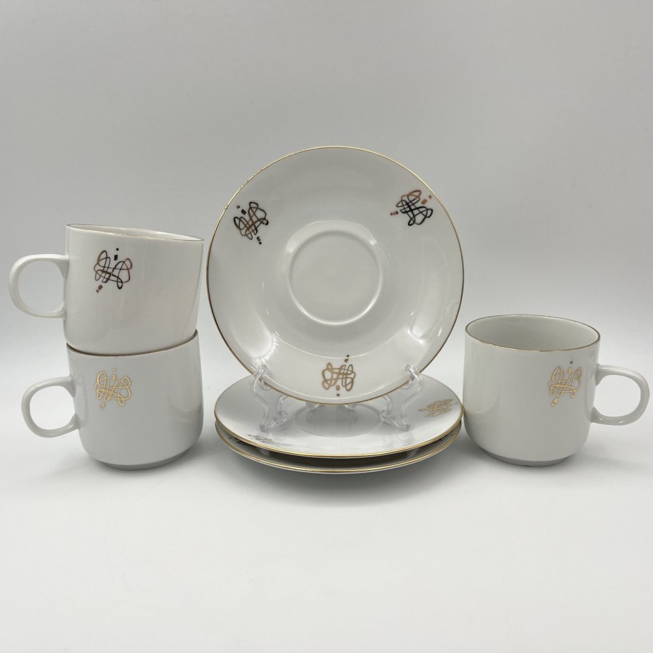 Набор чайный на три персоны (8 предметов), украшенный линиями
