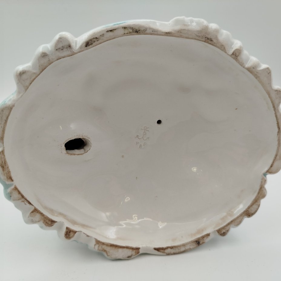 Декор настенный "Мушкет" ("Пистолет"), Porcellane Nuova Triade, фаянс, роспись, Италия, 1960-1980 гг.