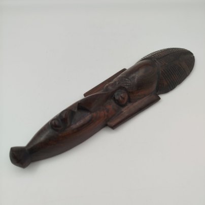 Маска настенная, выполненная из эбенового дерева