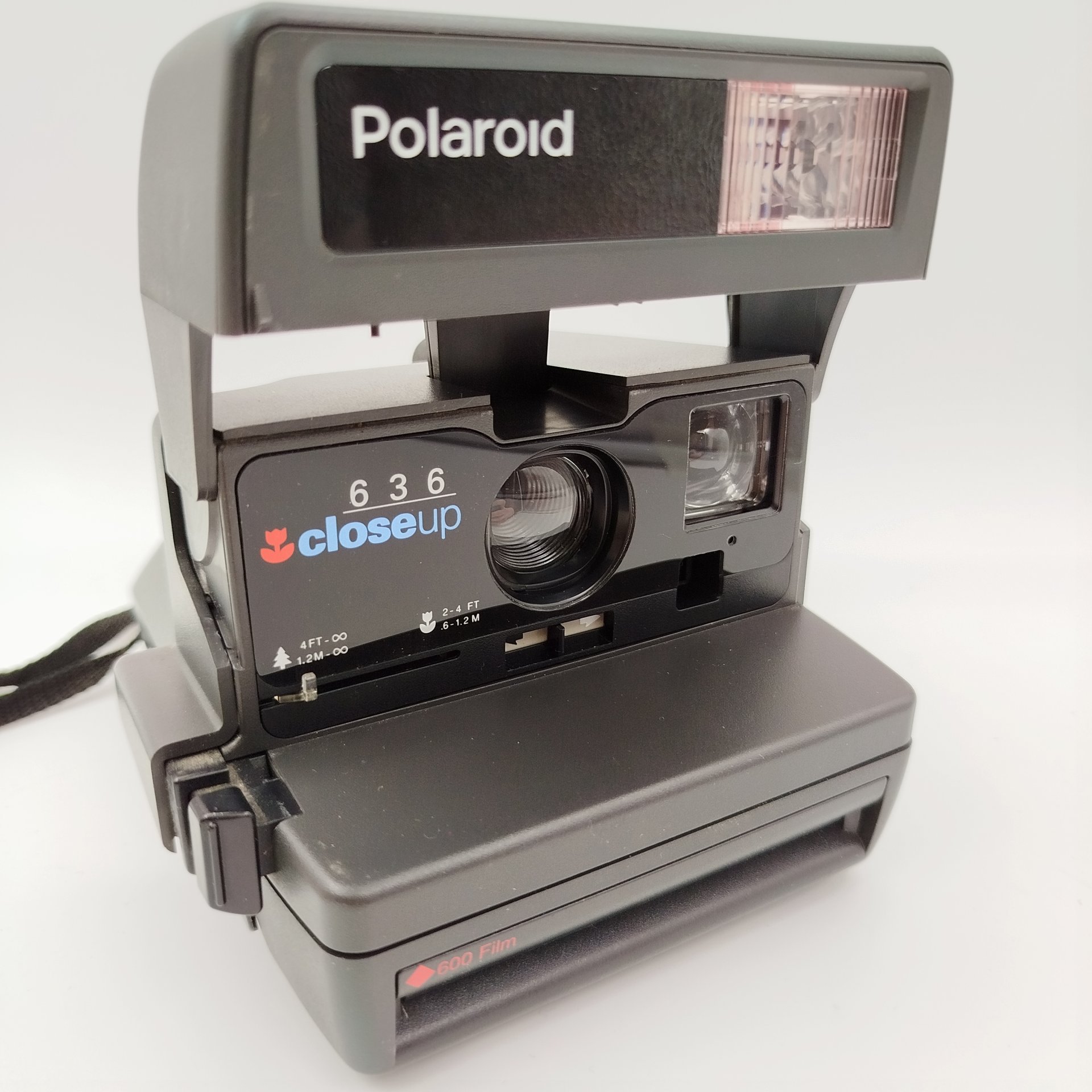 Фотоаппарат мгновенной печати "Polaroid 636 Close Up" в оригинальной коробке, Polaroid