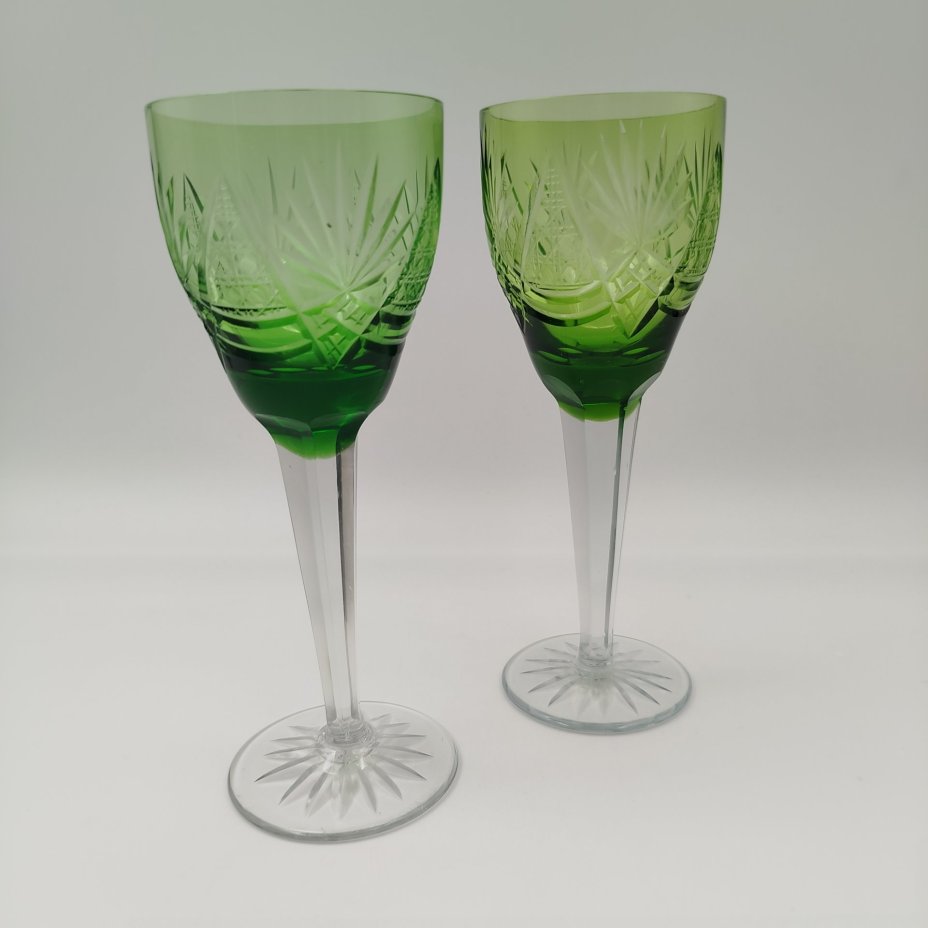 Набор бокалов для вина зеленного оттенка на 2 персоны, хрусталь, алмазная грань, СССР, 1960-1980 гг.