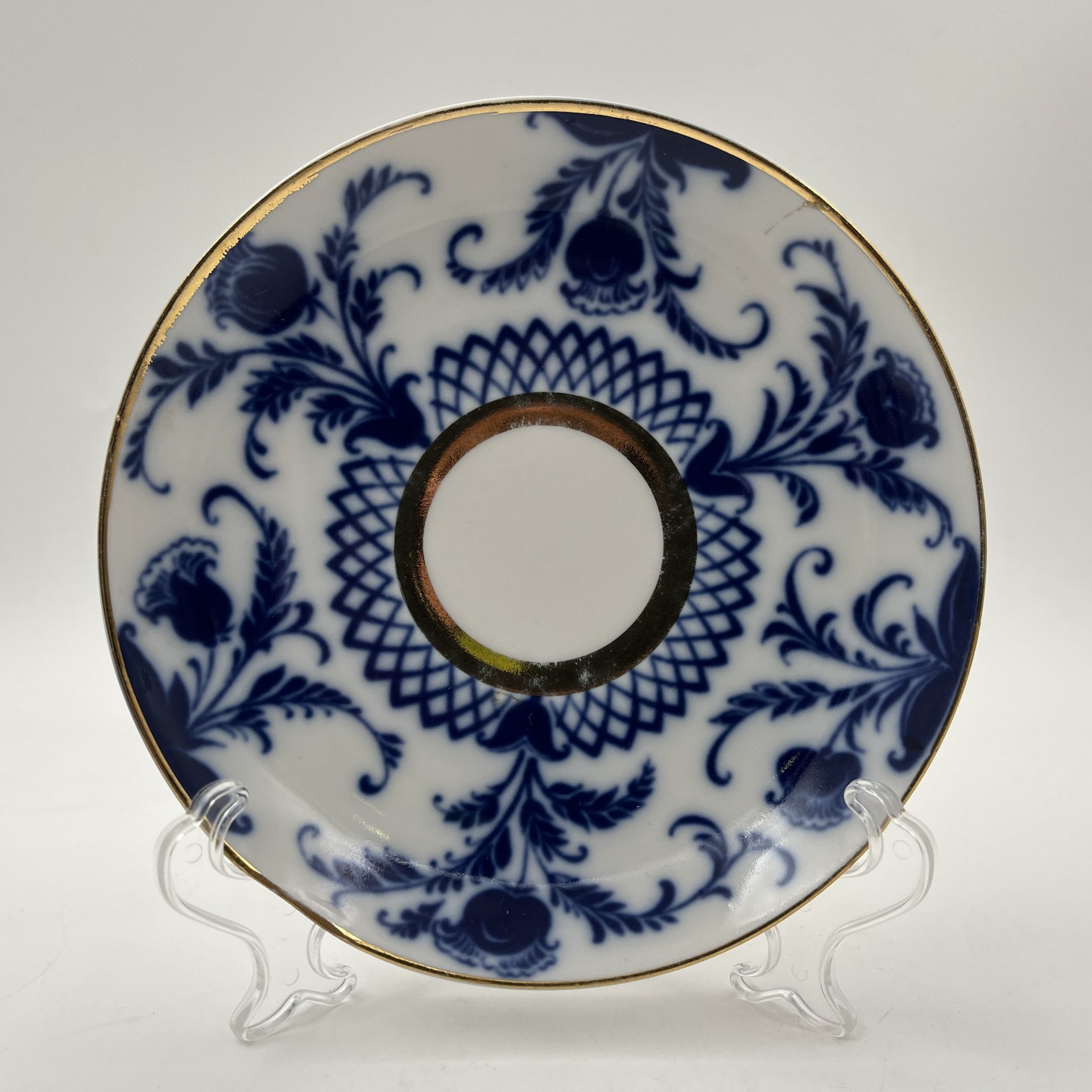 Пара чайная "Синие цветы", фарфор, деколь, золочение, Ленинградский фарфоровый завод (ЛФЗ), СССР, 1970-1986 гг.