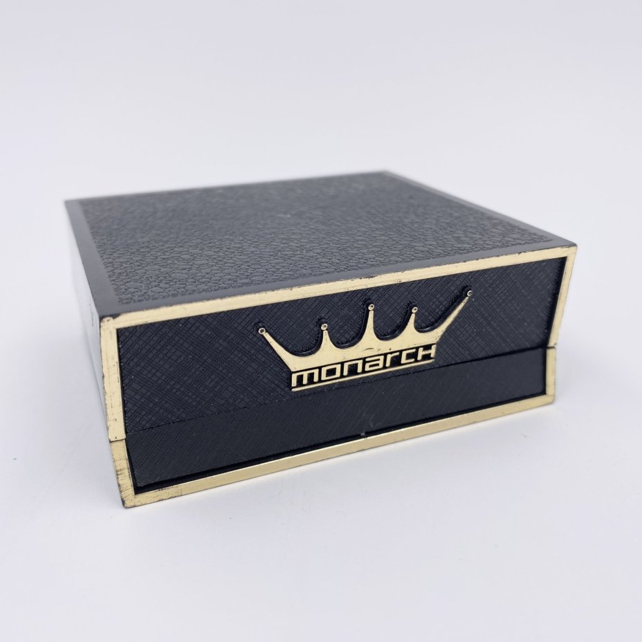 Запонки  квадратной формы в оригинальной коробке, Monarch (Монарх)