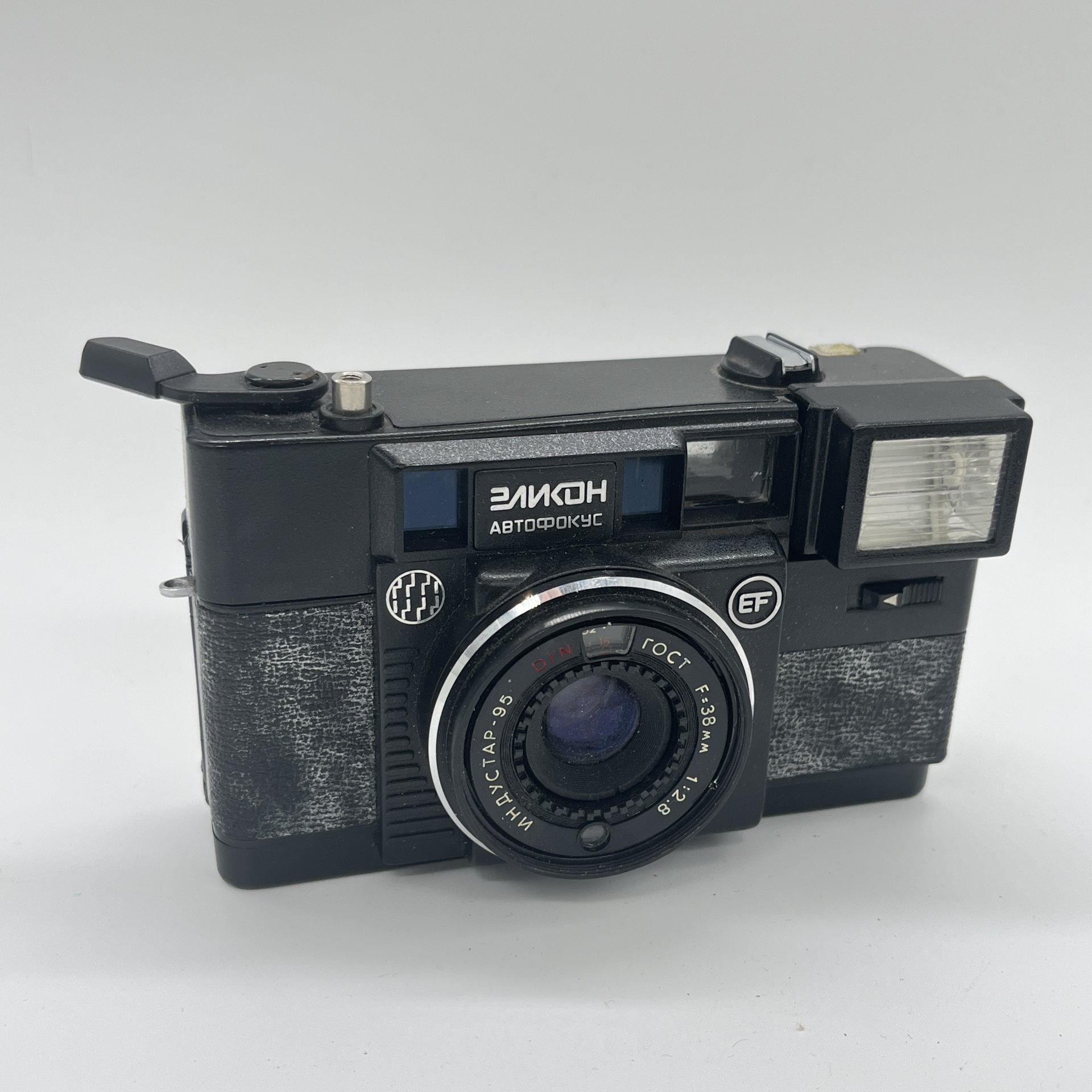 Фотоаппарат "Эликон автофокус" (не  работает), пластик, стекло, Минский механический завод им. С.И. Вавилова  (БелОМО), СССР, 1991 г.