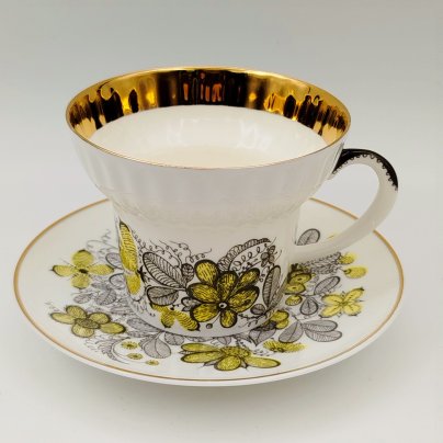 Пара чайная "Русское кружево", автор формы "Волна" Криммер Э.М., автор рисунка Беспалова-Михалева Т.Н.