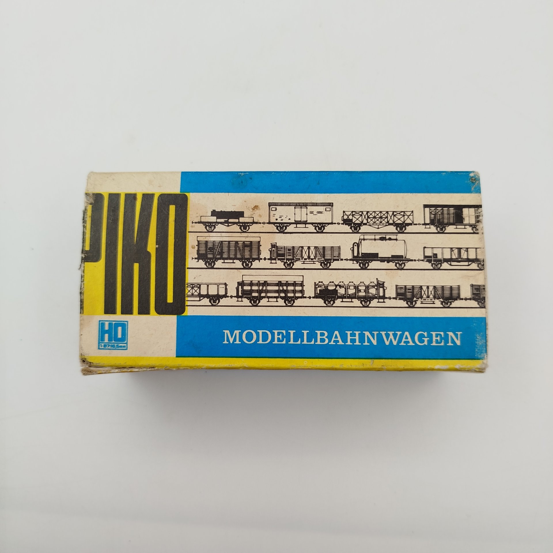 Модель железнодорожного вагона-холодильника "Inter Frigo", в оригинальной коробке, пластик, картон, Piko, ГДР, 1970-1990 гг.