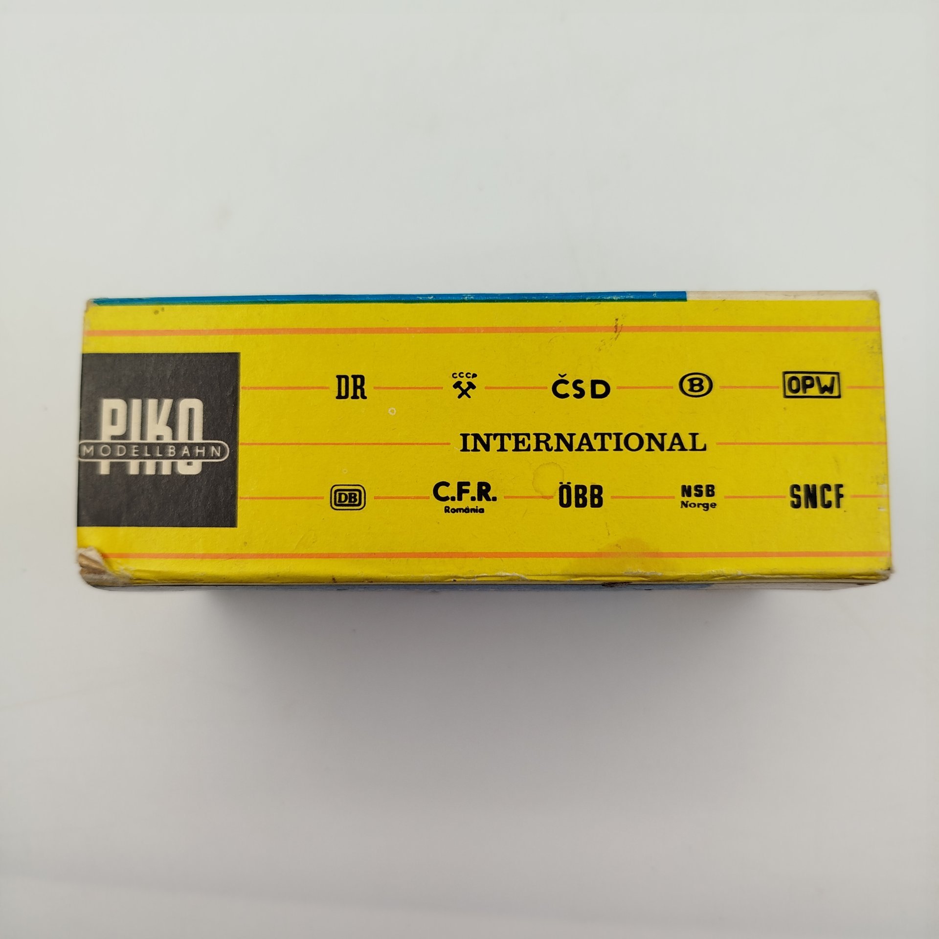 Модель железнодорожного вагона-холодильника "Inter Frigo", в оригинальной коробке, Piko