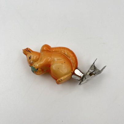 Игрушка ёлочная на прищепке "Белочка", стекло, роспись, металл, СССР, 1960-1980 гг.