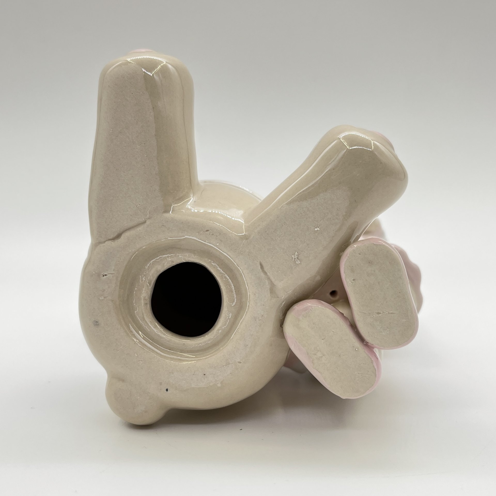 Статуэтка "Девочка с медвежонком" Valerio Sole, керамика, Италия, 2025 г.