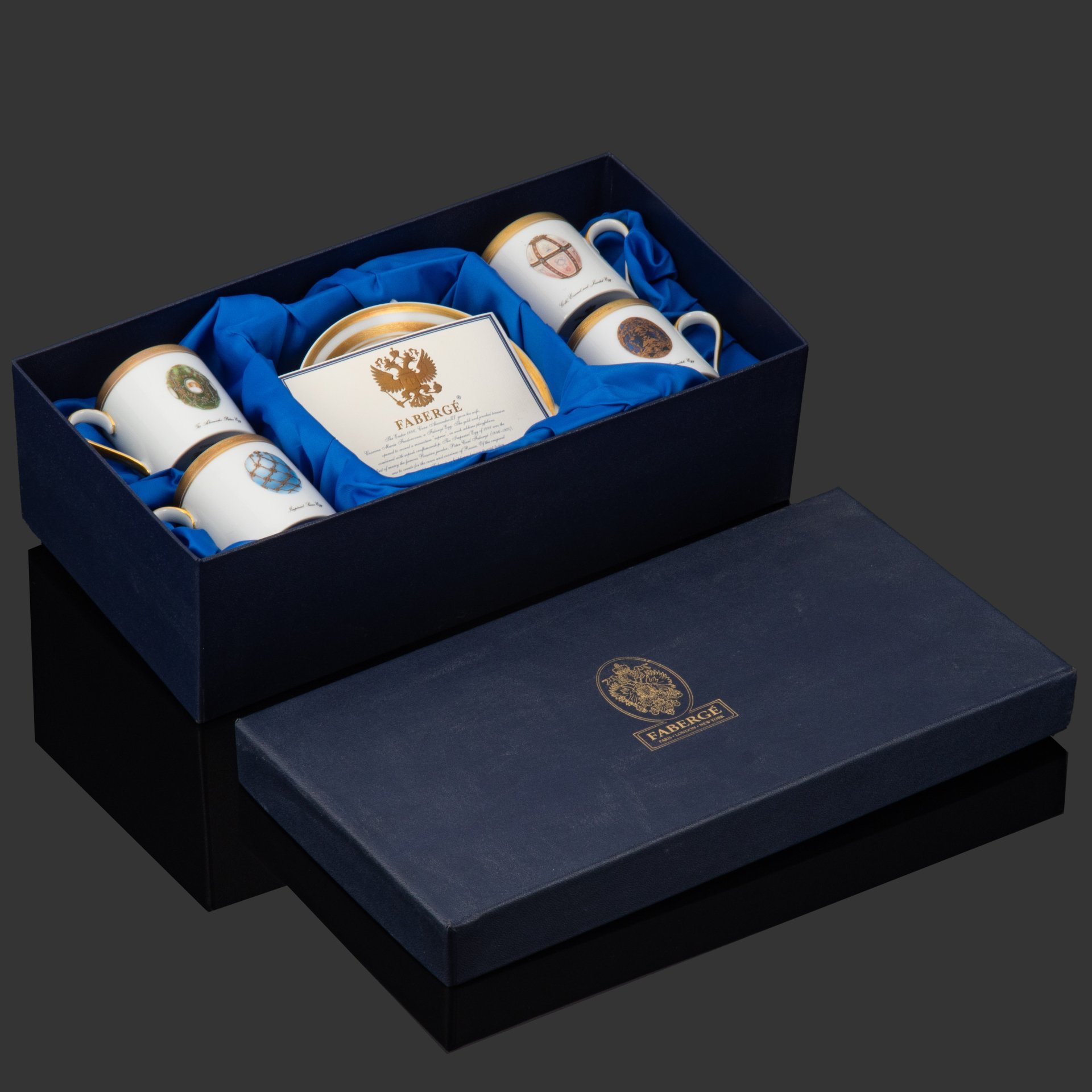 Набор  из кофейный пар в оригинальной коробке с сертификатом, фарфор, деколь, золочение, Фаберже (Faberge), Франция, 2000-2010 гг.