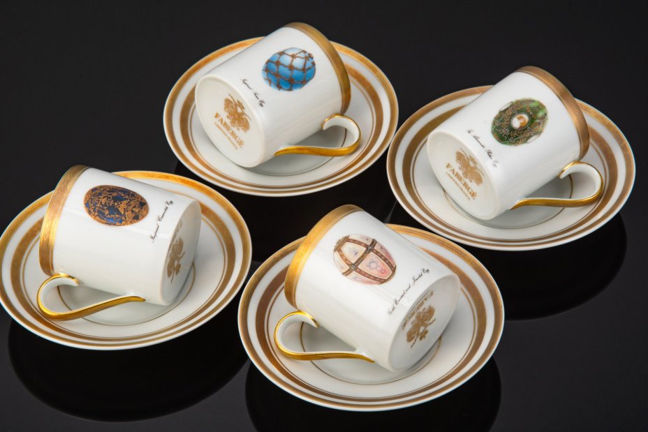 Набор  из кофейный пар в оригинальной коробке с сертификатом, фарфор, деколь, золочение, Фаберже (Faberge), Франция, 2000-2010 гг.