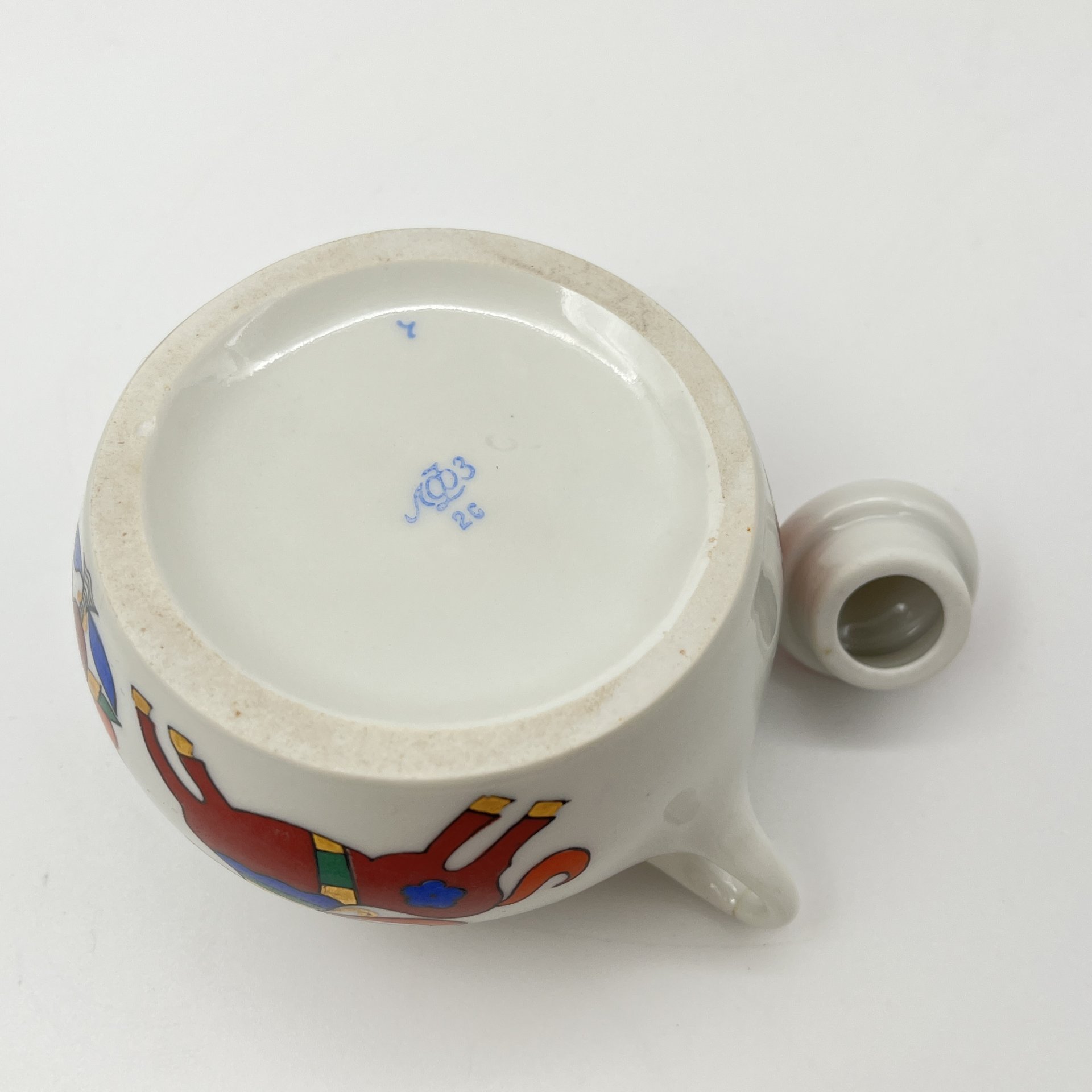 Чайник заварочный "Красный конь", скульптор Э.М. Криммер, художник А.А.Воробьевский