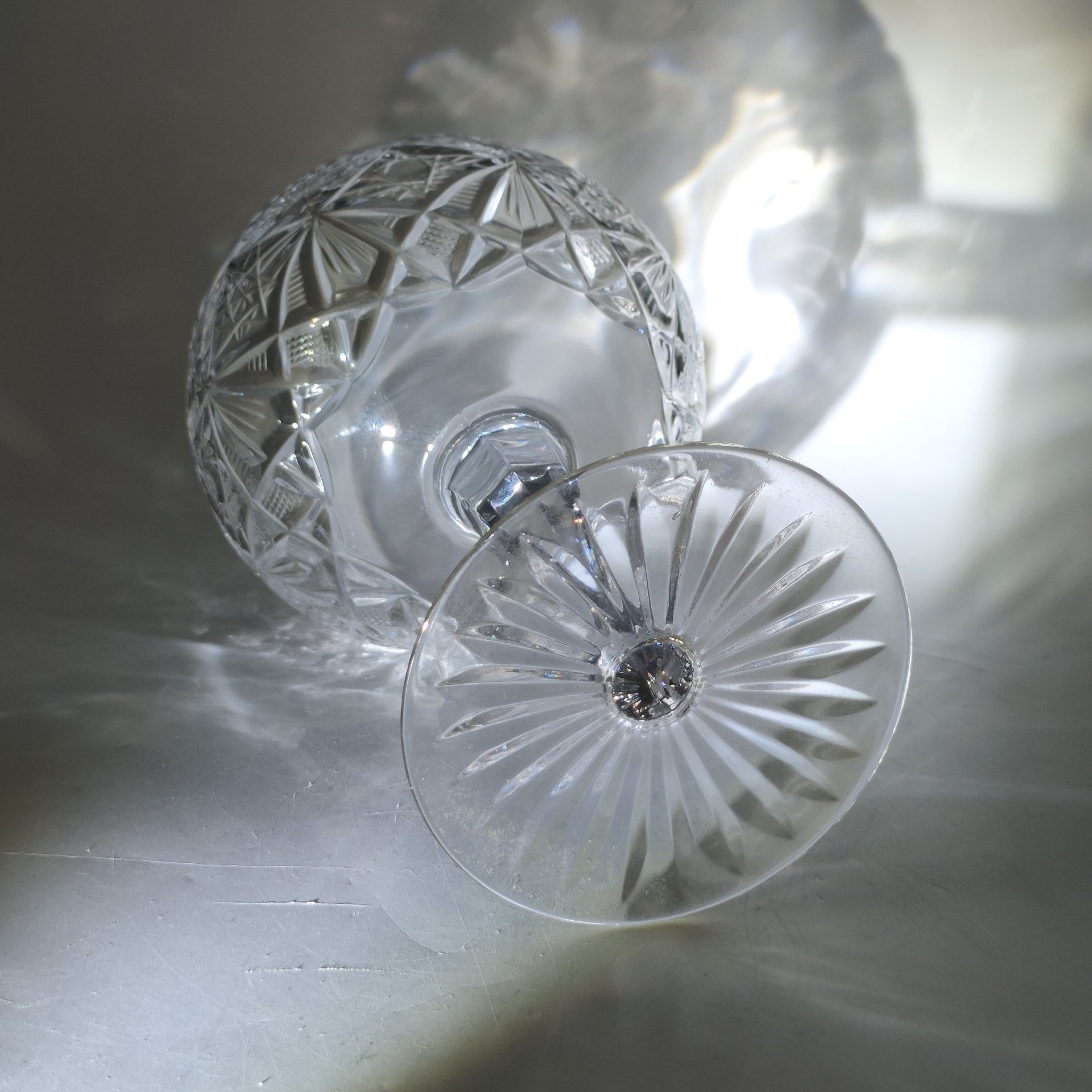 Креманка (шампанница) с резным геометрическим декором, хрусталь, алмазная грань, СССР, 1970-1990 гг.