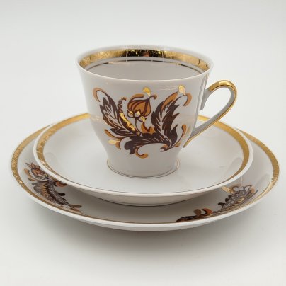 Трио кофейное с растительным декором, фарфор, деколь, золочение, Рижский фарфорово-фаянсовый завод, СССР, 1970-1980 гг.