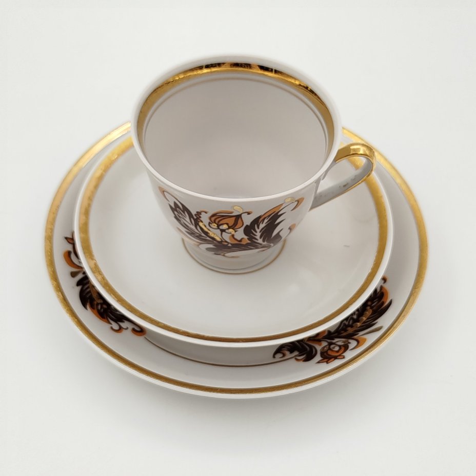 Трио кофейное с растительным декором, фарфор, деколь, золочение, Рижский фарфорово-фаянсовый завод, СССР, 1970-1980 гг.