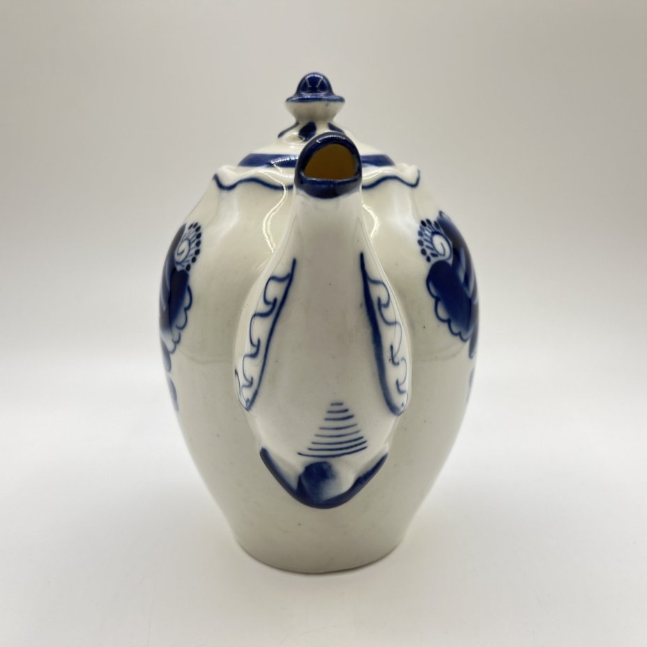 Чайник заварочный с цветочным декором, фарфор, роспись, Объединение «Гжель», СССР, 1970-1980 гг.