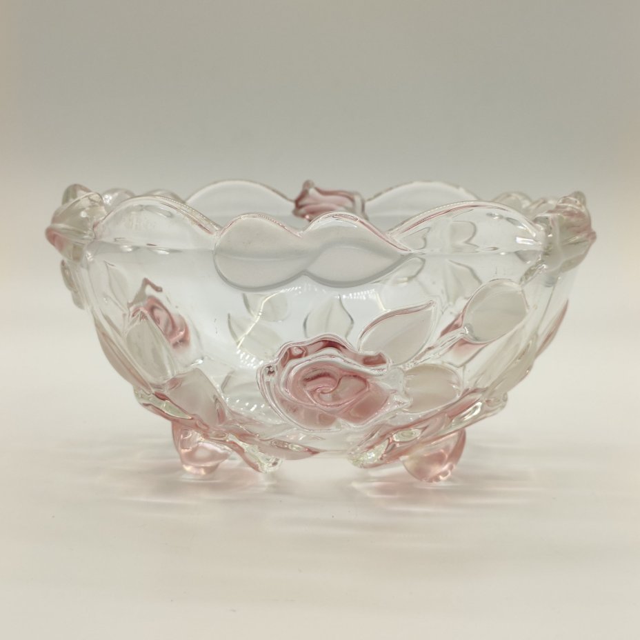 Ваза для конфет с цветочным декором и фигурным бортом, цветное стекло, матирование, Walther Glas, Германия, 1980-2000 гг.