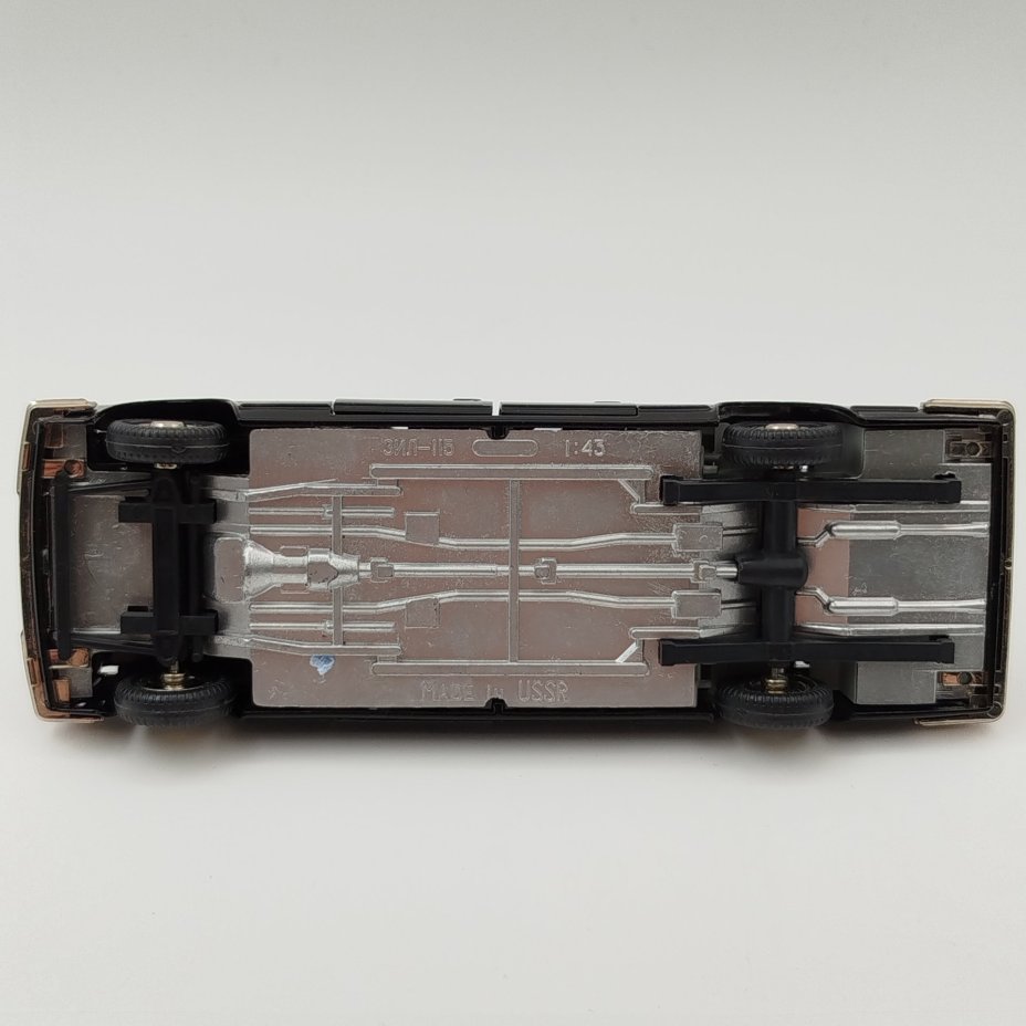 Автомобиль коллекционный "ЗИЛ -115. Лимузин"