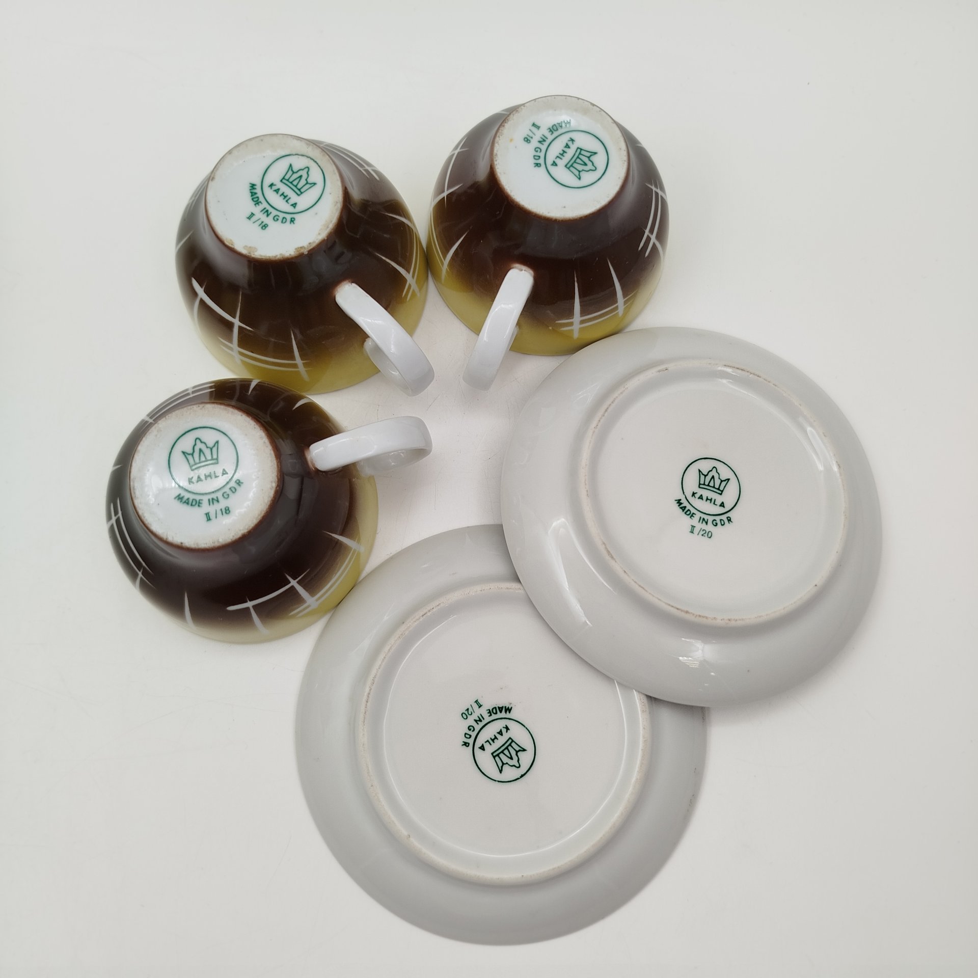 Кофейный сервиз с абстрактным декором на 5 персон (10 предметов), фарфор, крытье, Kahla, ГДР, 1960-1980 гг.