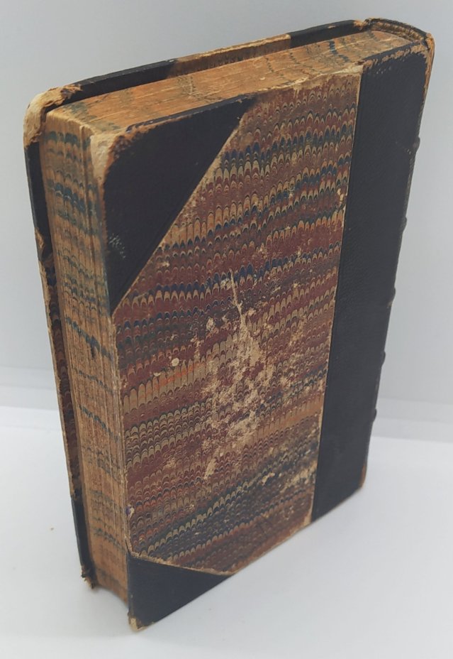 Книга "Макбет", автор - У. Шекспир, на английском языке