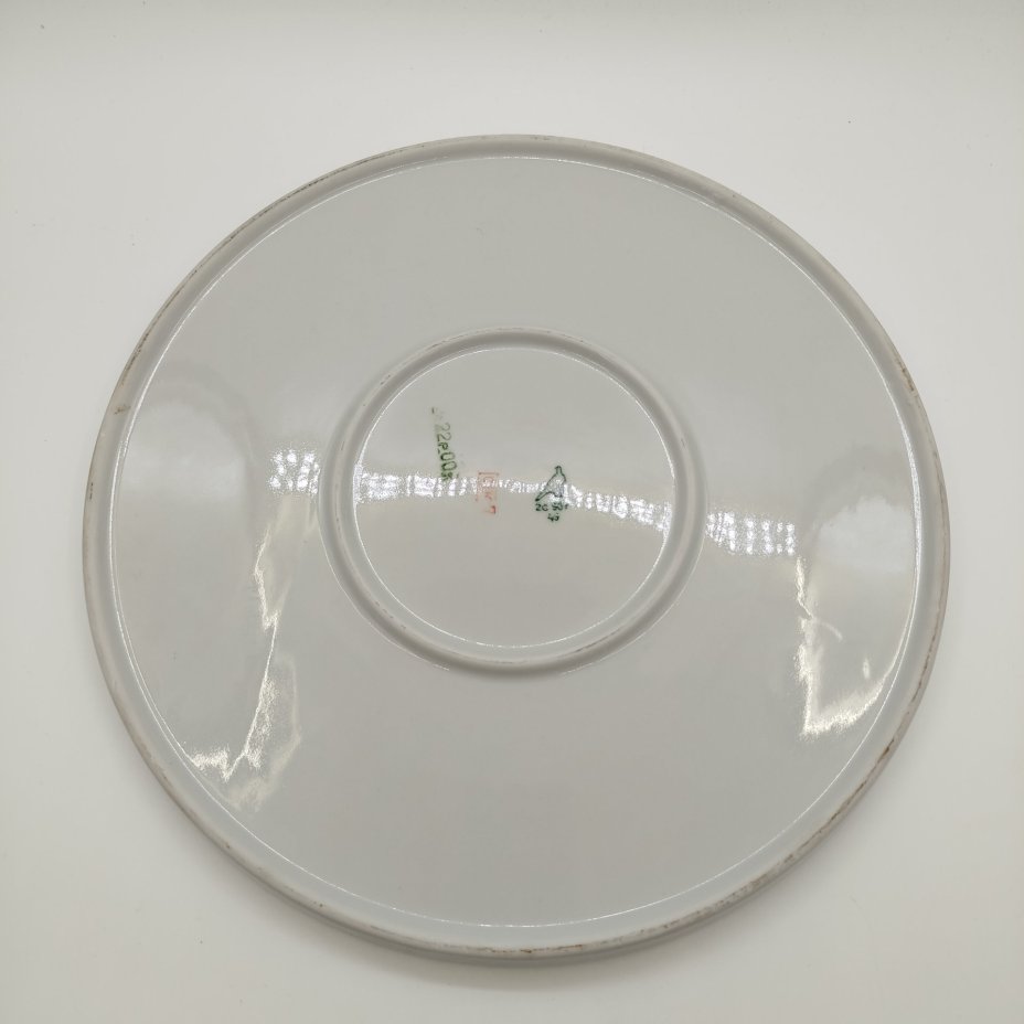 Блюдо сервировочное округлой формы с цветочным декором, фарфор, деколь, золочение, Дулевский фарфоровый завод (Дулёво), СССР, 1990 г.