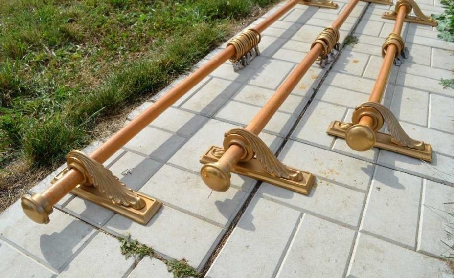 Карнизы, 3 шт.