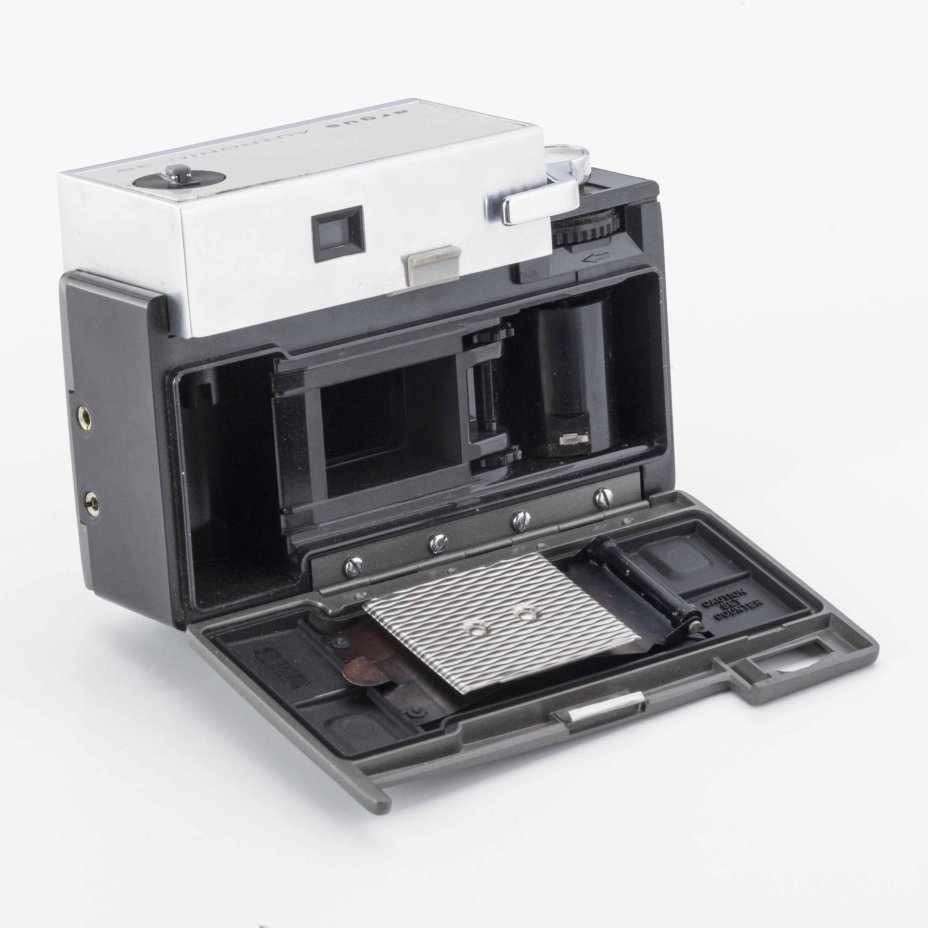 Фотоаппарат "Autronic 35" с фотовспышкой